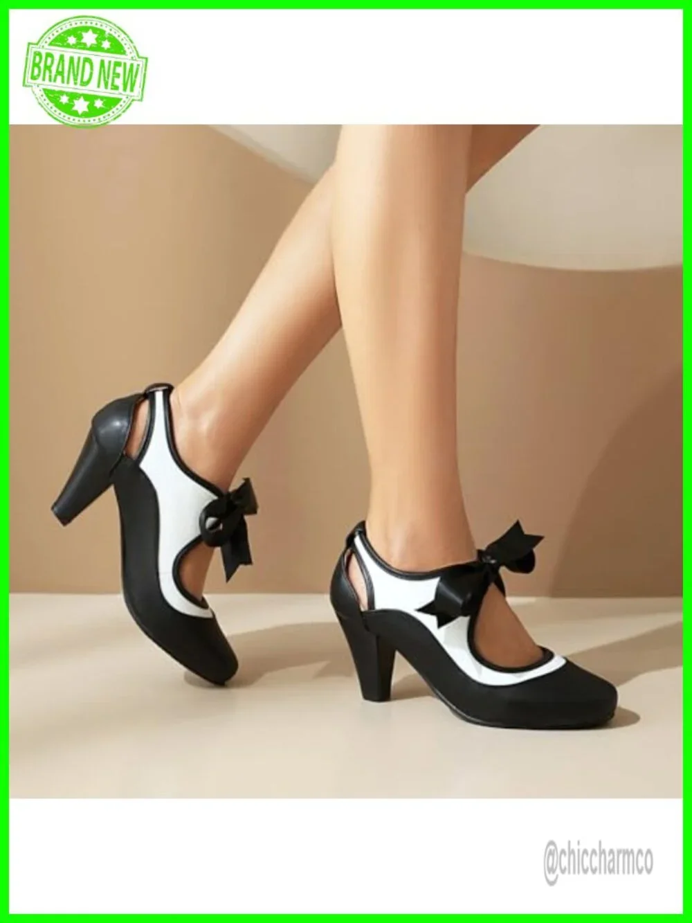 Vintage Mary Jane Lace Up Closed Round Toe Block Heel Pumps 1950s Retro Shoes